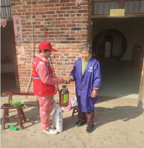 龚家坪镇：岁末迎春送温暖  走访慰问暖人心