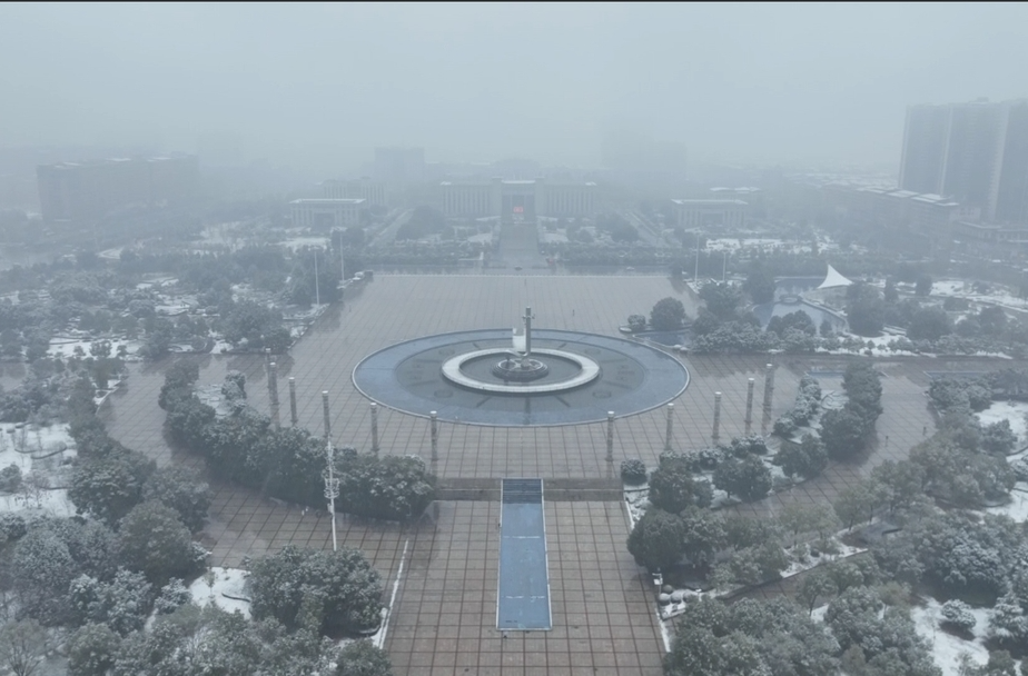 祁阳迎来今年冬天的第一场雪