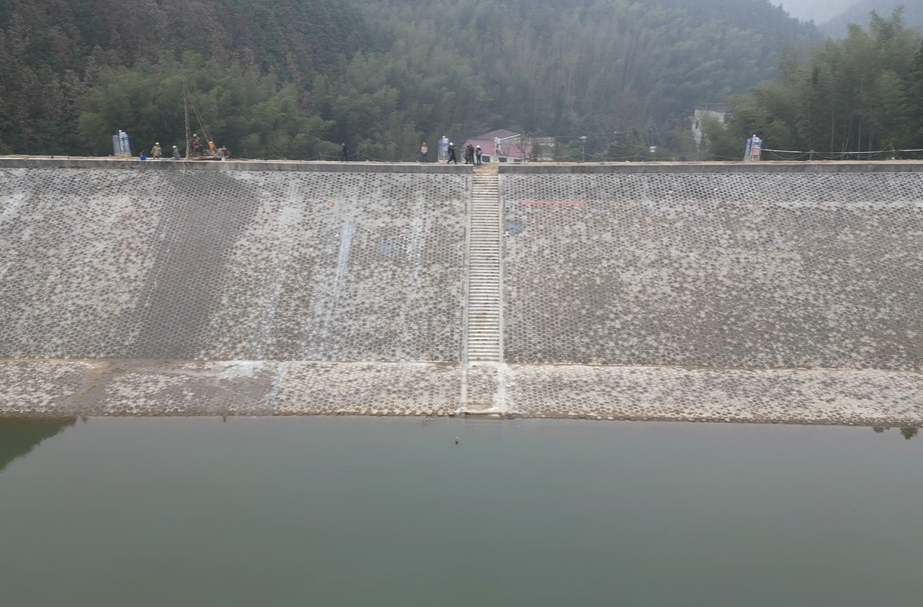 八宝镇：牛冲水库除险加固进入建设扫尾阶段