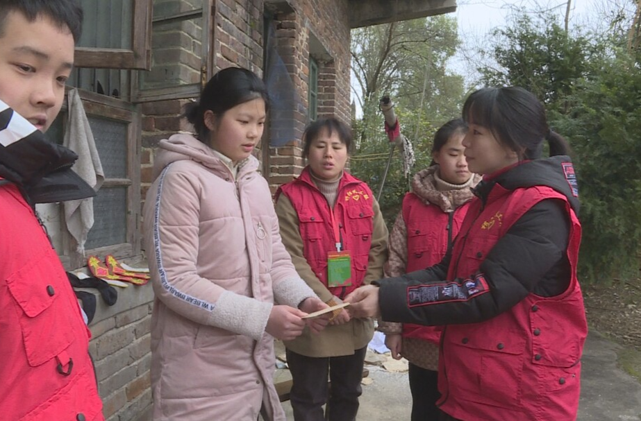 （文明新风在祁阳）祁阳市义工联开展2024春季助学活动