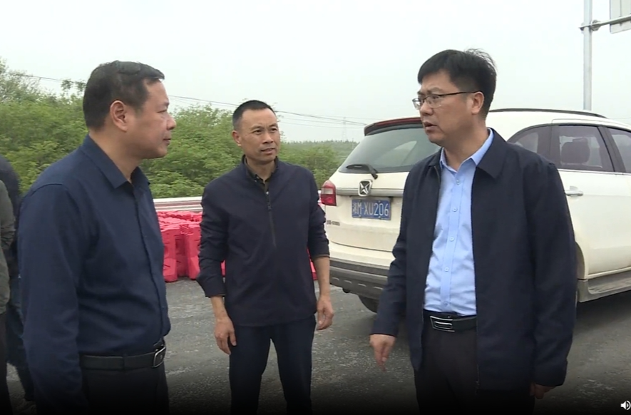 陈小平调研重点工程建设和春耕生产工作