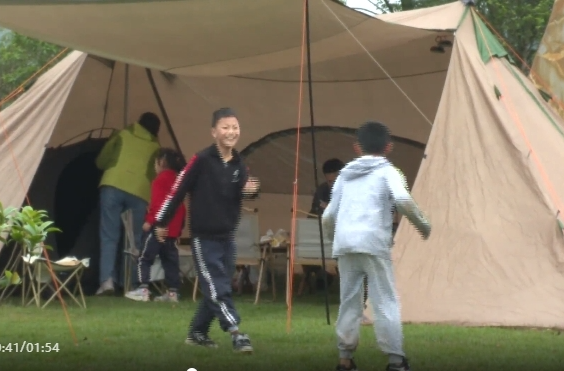 祁阳：扎帐篷游乡村 亲自然享生活