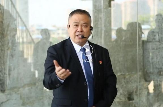 桂胜利：声传浯溪故事 讲“活”碑林历史