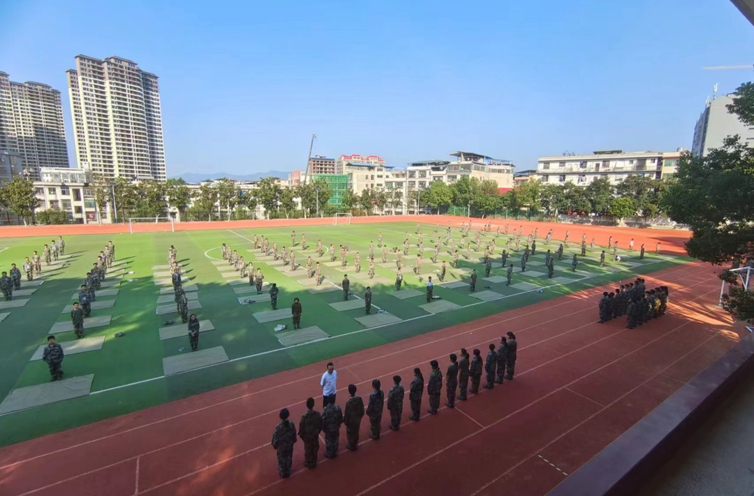 文昌中学获评中小学国防教育示范学校