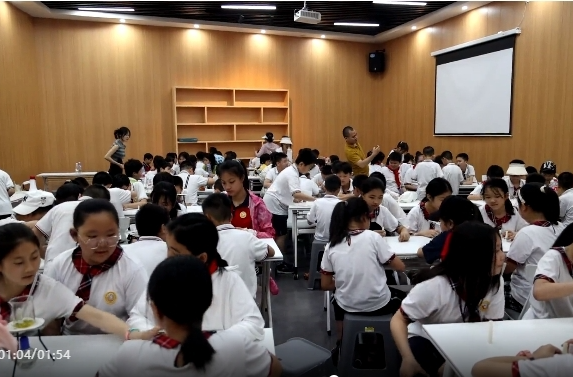 祁阳：趣研学 探油茶