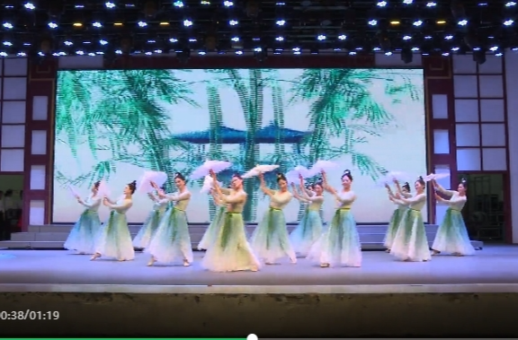舞出活力 广场舞赛展风采