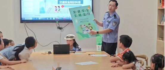湖南警察学院道安实践团南耘实践队深入邵家岭社区开展“三下乡”暑期社会实践活动