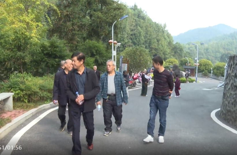 （我们的节日·重阳）祁阳融媒体中心：重阳节组织开展乡村秋游活动
