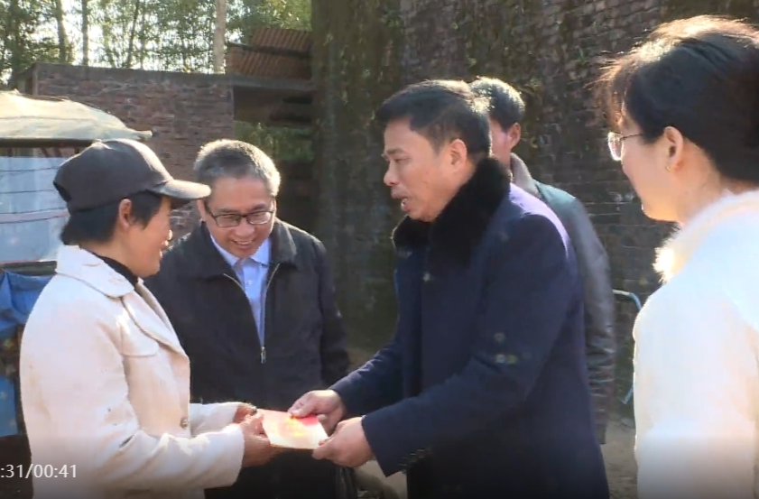 祁阳市慈善总会前往文明铺镇开展走访慰问活动