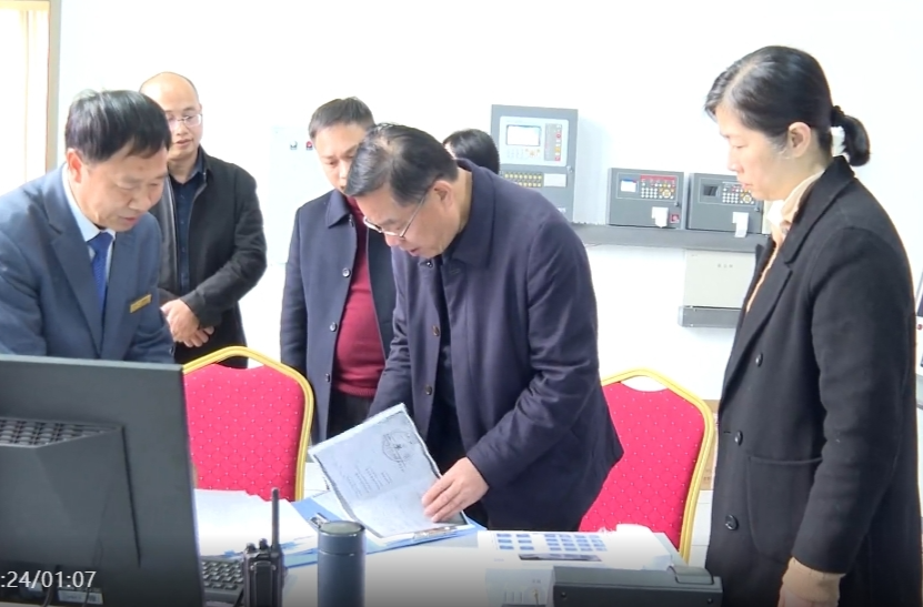 郑国荣督导检查安全生产工作