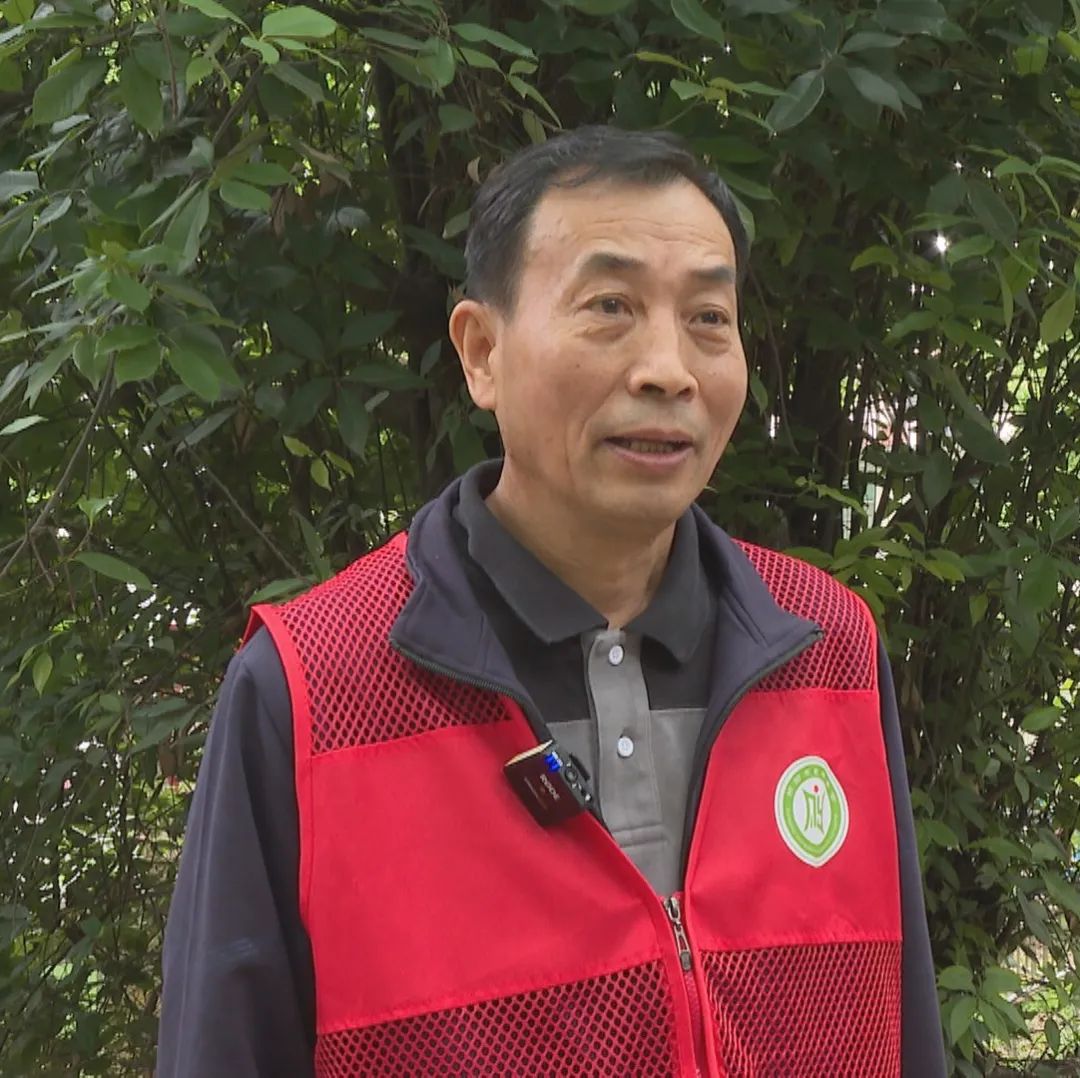（福禄寿喜 “拳”在祁阳）银发选手展风采 传统划拳赛出新意
