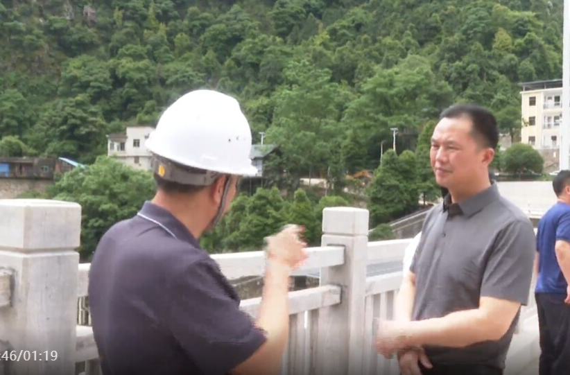 向子顺赴内下水库调研除险加固工程并检查防汛工作