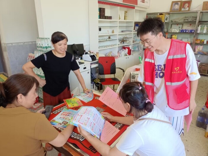 八宝镇：多方联动开展防溺水宣传教育活动