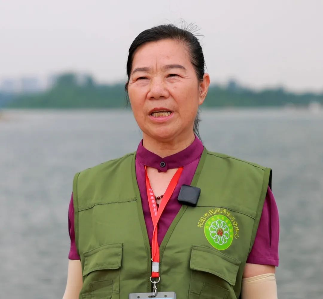 祁阳：夏日河边突发溺水 众人合力上演生死救援