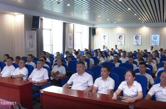 祁阳市融媒体中心：庆祝建党104周年 党课教育锤炼队伍