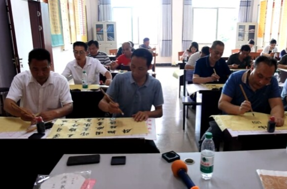 祁阳五塘冲村：以翰墨为笺，绘就乡村文化振兴画卷