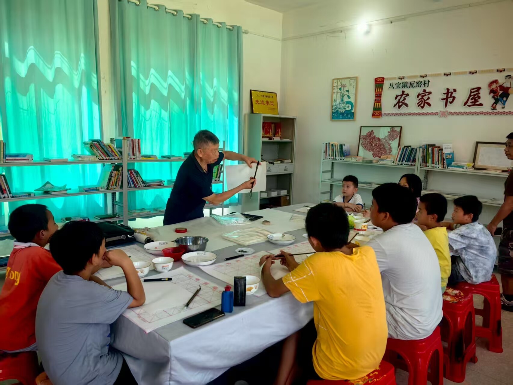 祁陽市八寶鎮(zhèn)：墨香潤童心 書法繪風(fēng)華