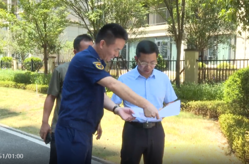 柏雄文督导检查安全生产工作