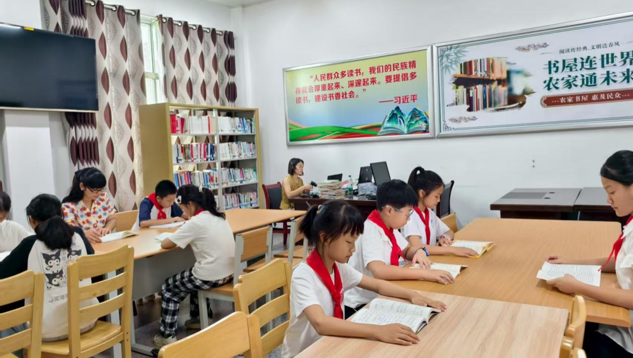 祁陽市中小學(xué)“愛·悅·讀”二十四節(jié)氣之白露“校屋共讀”云上讀書會成功舉辦