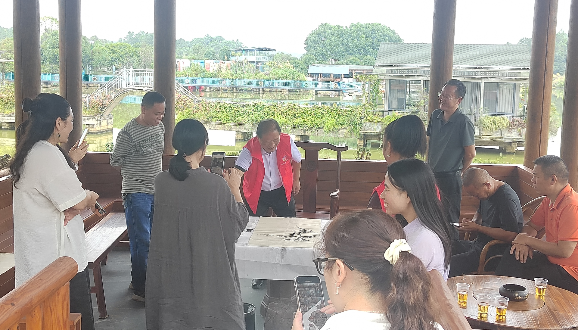祁阳市浯溪街道：书屋飘墨香  村民喜提“文化礼”