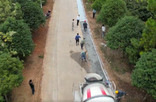 祁阳：干群同心织密乡村振兴“交通网”