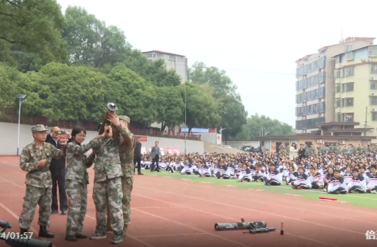 96秒的生命速度：祁阳市文昌中学防空疏散演练现场直击