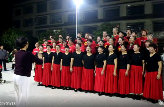 邵家岭社区：重阳联欢暖人心