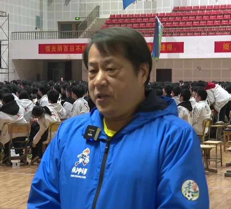 湘超决赛燃情上演 祁阳学子“第三现场”共赴足球盛宴