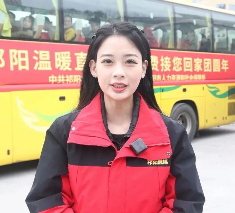 祁阳“春风号”返乡专车服务启动 暖心护航务工人员平安返乡