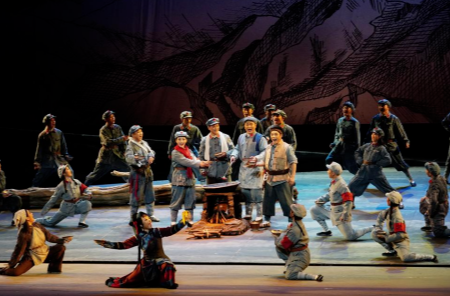 周玉成故里的“银元清风”