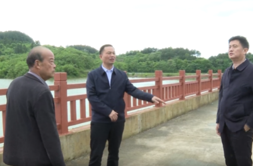 向子顺深入一线督导五一安全防范与防汛工作