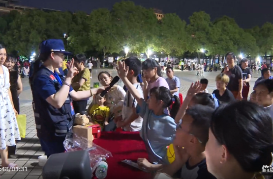 一张网・祁心治 | 一线见闻录——浯溪街道：“消防夜话”进社区 共筑安全防火墙