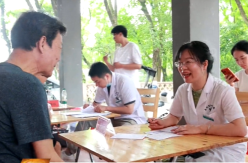 “天南地北祁阳人”：祁阳籍医疗专家唐伟荣回乡开展巡回医疗活动