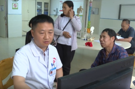奋进“十五五” 科技谱新篇｜赵凌云：深耕脊柱微创医术 以精术守护百姓安康