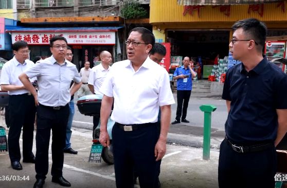蒋崇华现场盯办树立和践行正确政绩观学习教育学查改工作