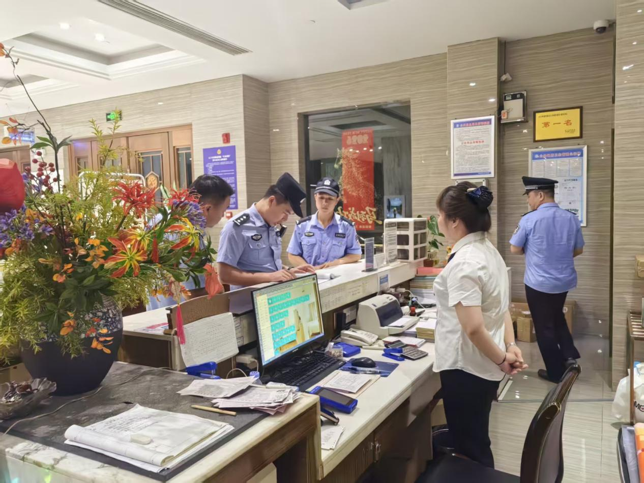 祁阳开展“扫黄打非”专项检查 筑牢节日文化安全防线