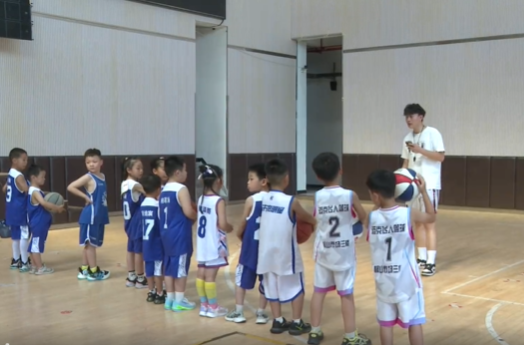 祁阳市总工会2026年职工子女篮球托管培训班正式开班