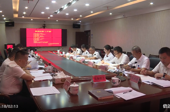 欧阳能上参加中国共产党祁阳市第二次代表大会观音滩镇代表团讨论审议
