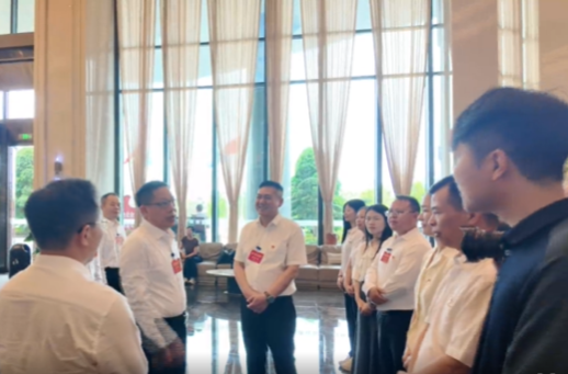 聚焦党代会 奋进新征程 | 蒋崇华看望慰问祁阳市第二次党代会新闻工作者