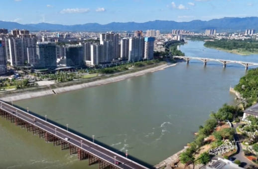 蒋崇华调研浯溪碑林湘江画廊创5A景区空间规划并开展巡河工作