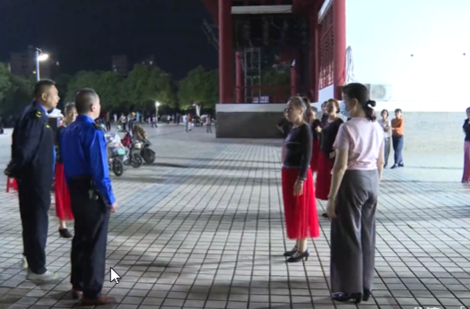 祁阳市开展夜间巡查劝导行动 引导市民文明健身