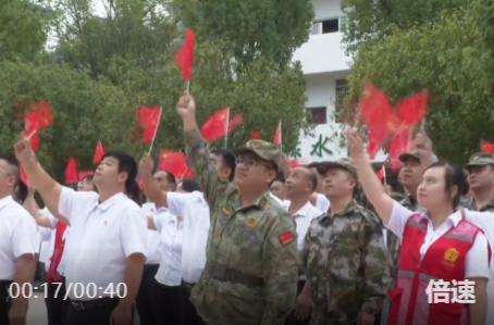 龚家坪镇举行升国旗仪式