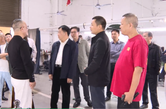 肖家镇商会开展“天南地北祁阳人·乡友回祁兴家乡”高新区企业观摩联谊活动 