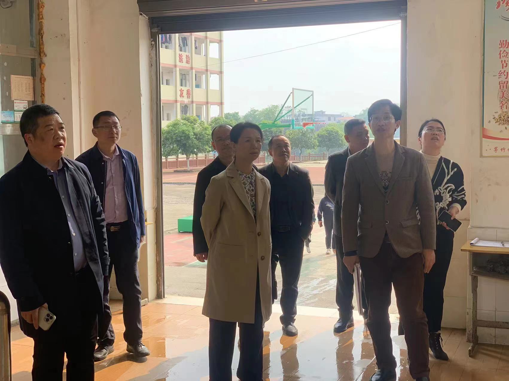 祁阳市人大常委会副主任黄爱蓉 调研促发展 奋进向未来