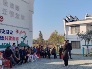 进宝塘镇开展党的二十届三中全会精神理论宣讲屋场会