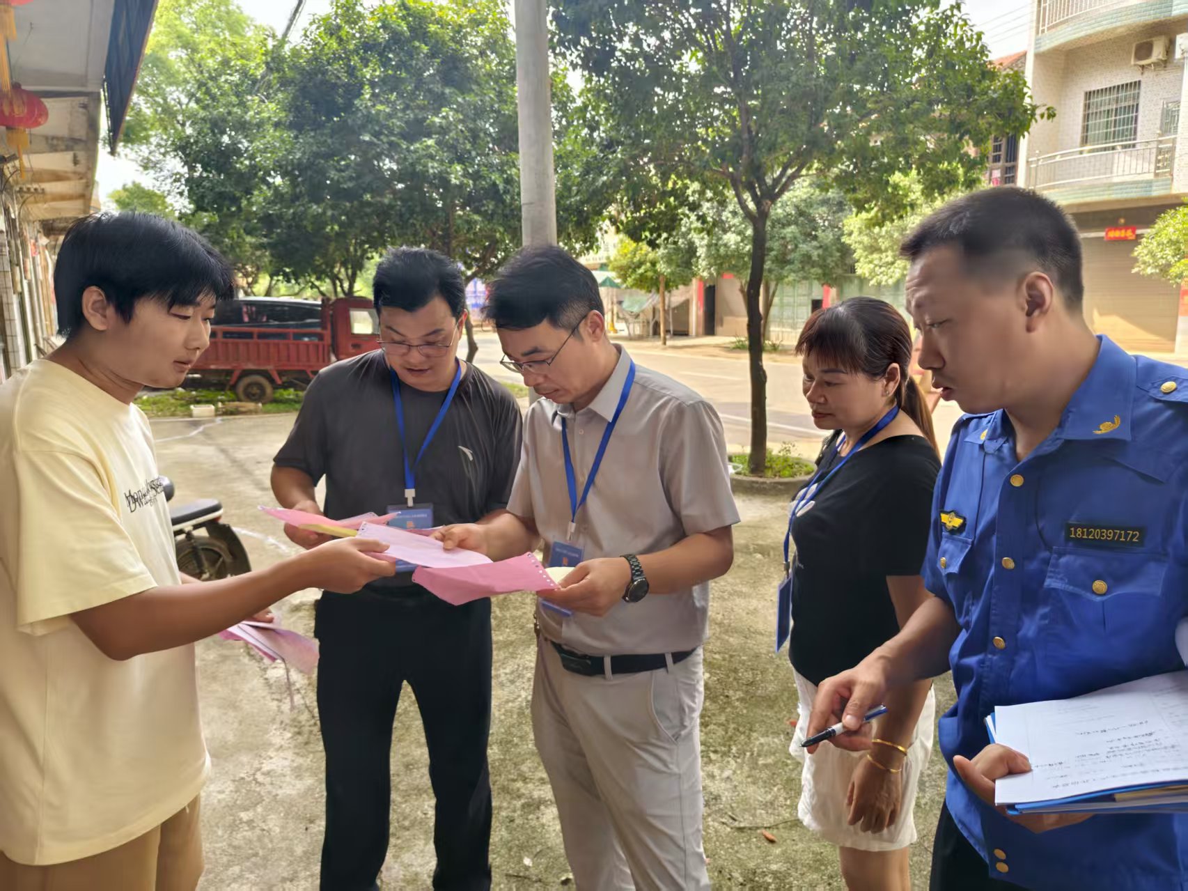八宝镇：以执法检查为抓手 筑牢安全生产“防护网”